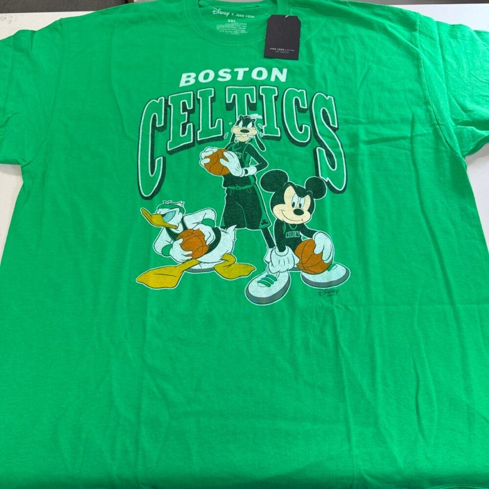 Boston Celtics Disney x Junk Food Mickey Donald Goofy Green T-Shirt 2XL NWT